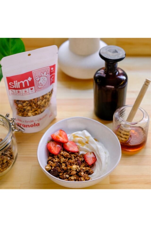 Granola Çikolata Çilek Fındık – Glutensiz Vegan Şekeri Meyveden Katkısız 100G